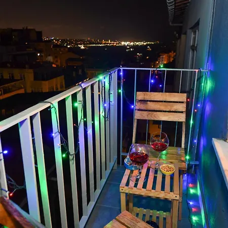 The Maiden Tower From Your Bedroom Romantic View, In Taksim Square Istanbul Exterior photo